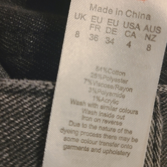 Pretty Little Thing | Women's Black High Waist Cargo Jeans (Size 4) - Picture 9 of 14